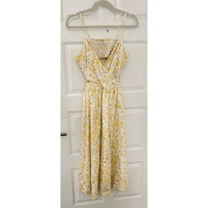 Open back dress with pockets